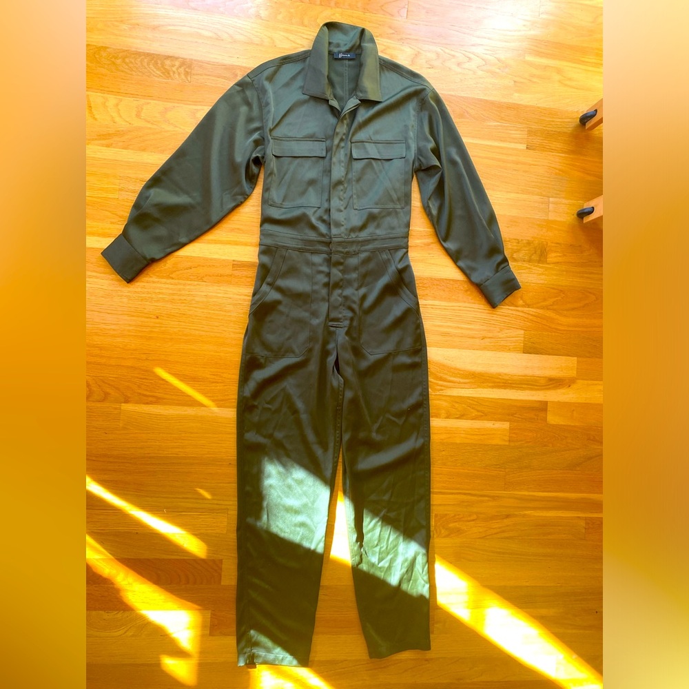 NWT 27 Miles Malibu Green Silk Satin Jumpsuit Size M